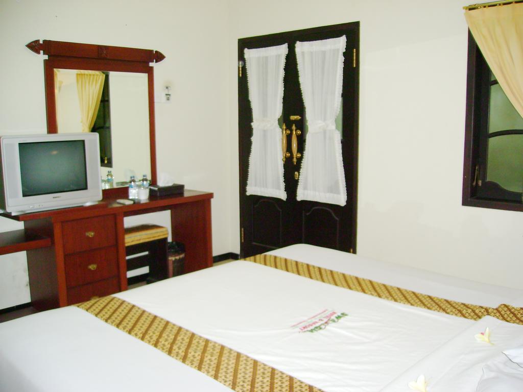 Swaloh Resort & Spa Kalangbret Quarto foto